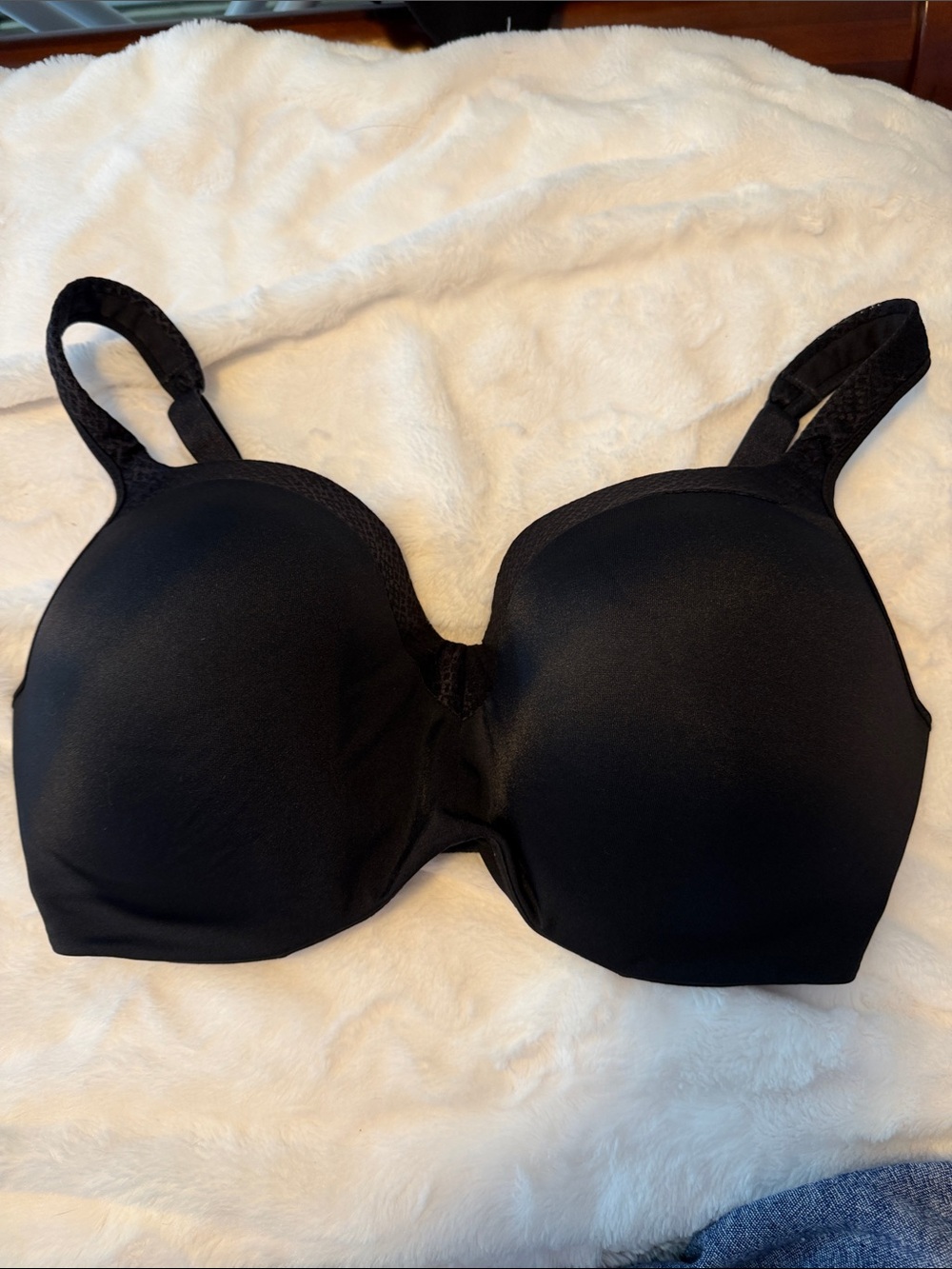 Bali Black Smooth Molded Full-Coverage Bra